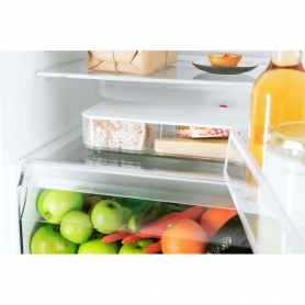 Hotpoint 70/30 Integrated Low Frost Fridge Freezer - F Rated - 3