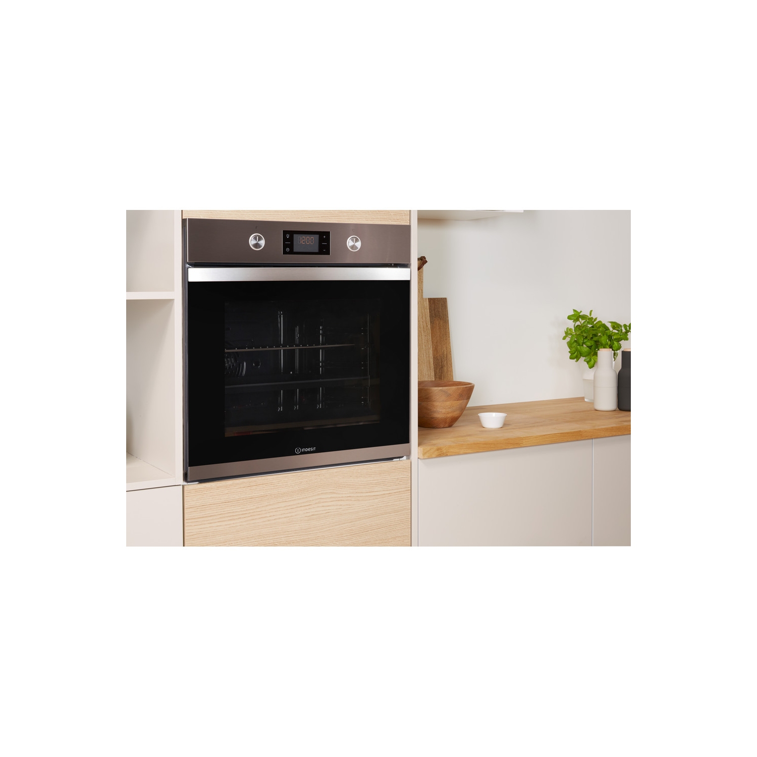 Indesit Built In Electric Single Oven - Stainless Steel - A+ Rated - 14